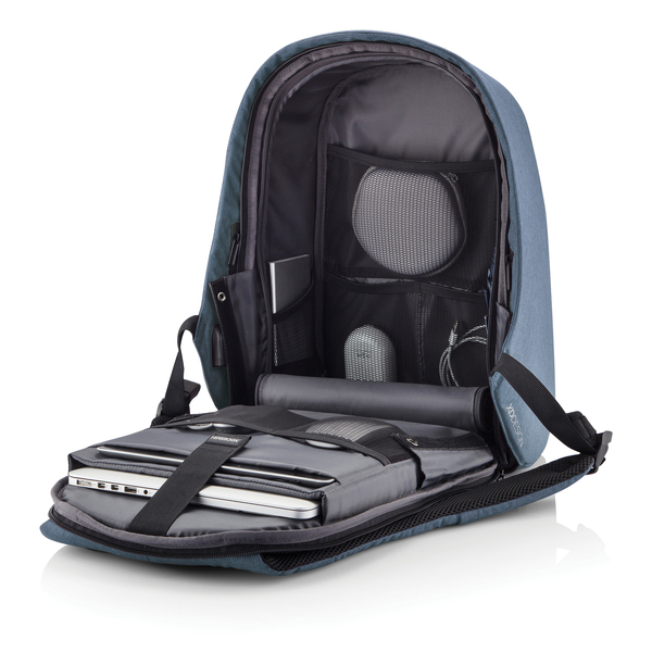 XI-P705.709
