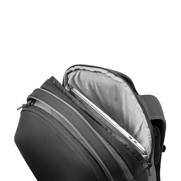 XI-P705.932
