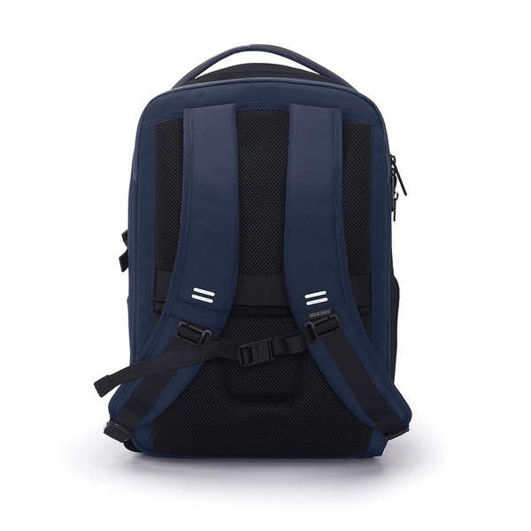 XI-P705.935