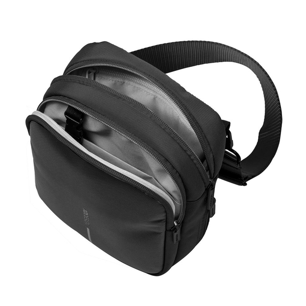 XI-P705.951