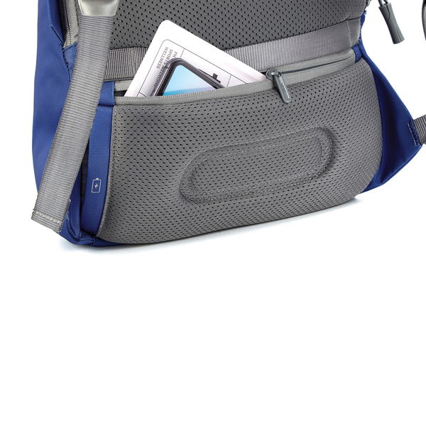 XI-P705.995