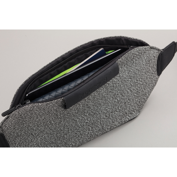 XI-P730.062